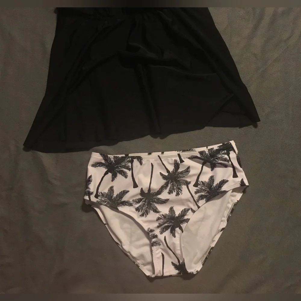 NWT SummerMae Tankini